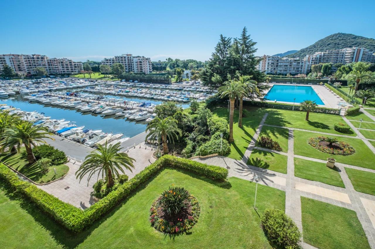 My Resid Appart Cannes Marina Vue Mer Манделю-ла-Напул Екстериор снимка